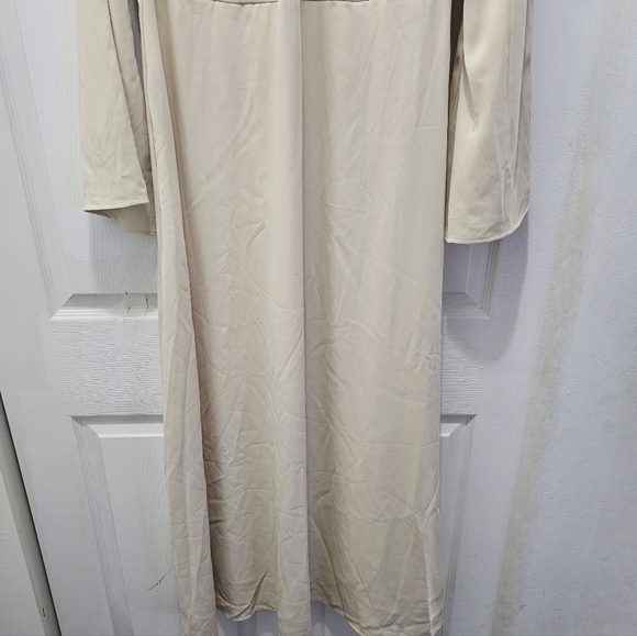 Maxi Dress - Picture 9 of 13